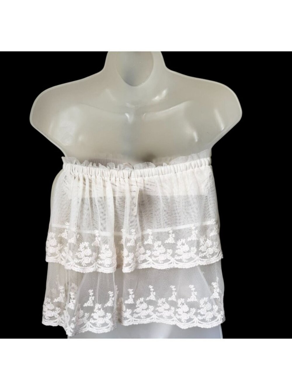 NWT Free People White Lace Tiered Off-Shoulder Crop Top Women's Medium - Picture 3 of 6